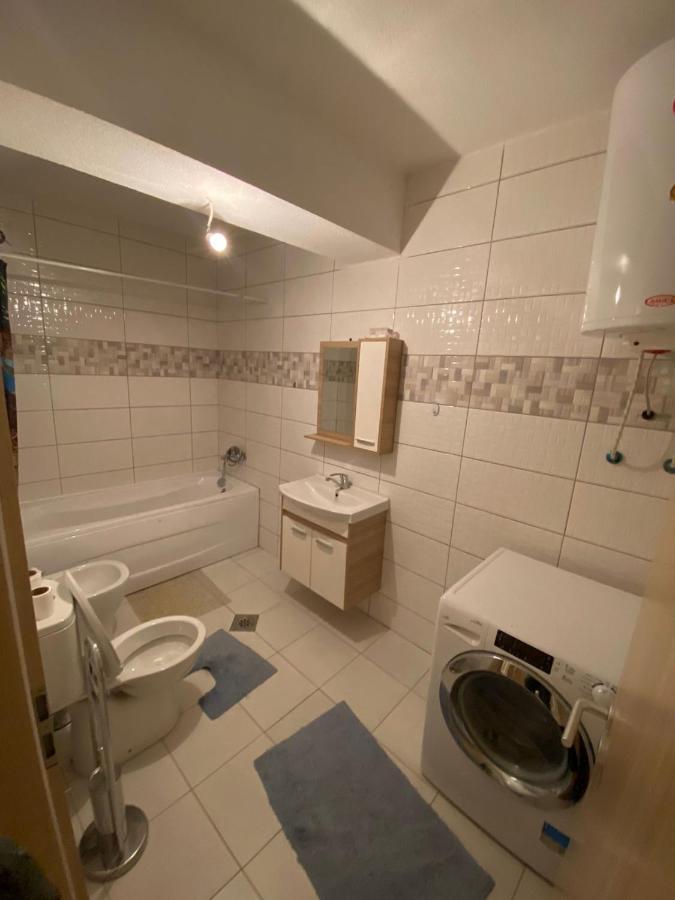 Violin 2 Bedroom Apartment Downtown Prizren Exterior photo