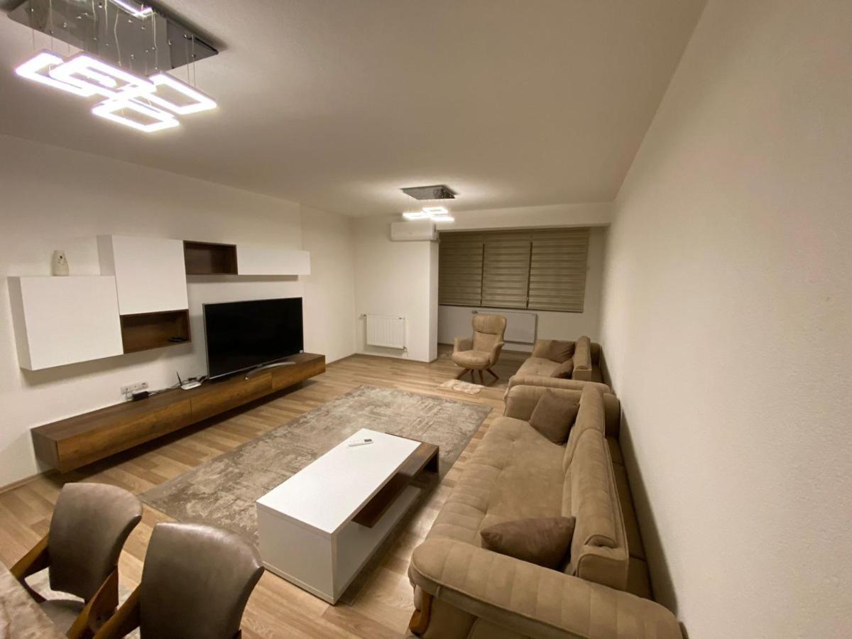 Violin 2 Bedroom Apartment Downtown Prizren Exterior photo