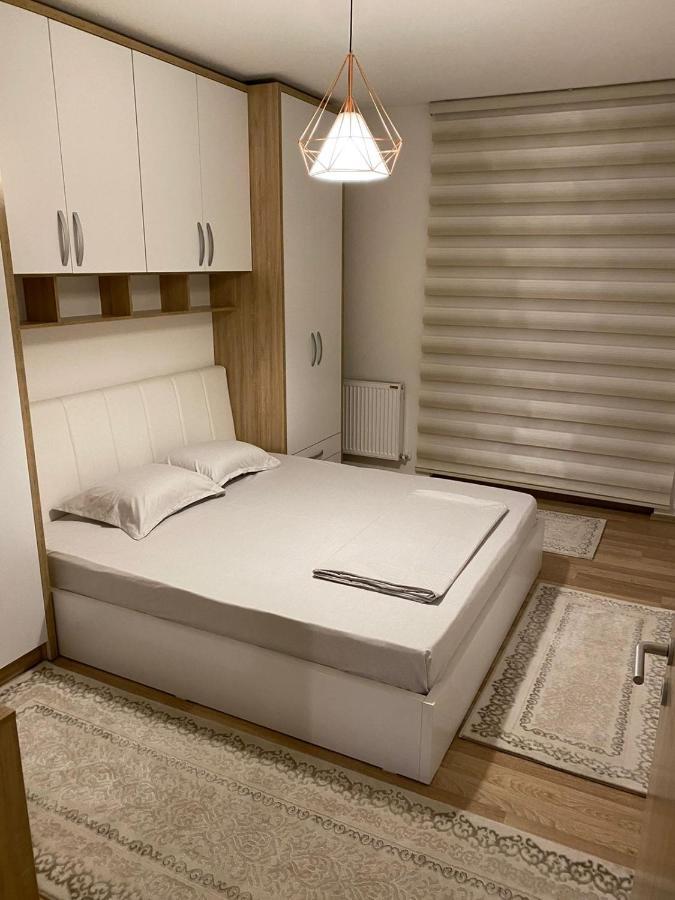 Violin 2 Bedroom Apartment Downtown Prizren Exterior photo