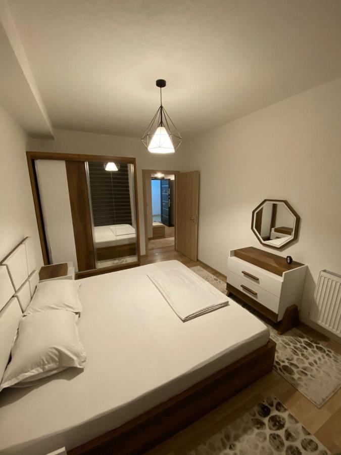 Violin 2 Bedroom Apartment Downtown Prizren Exterior photo